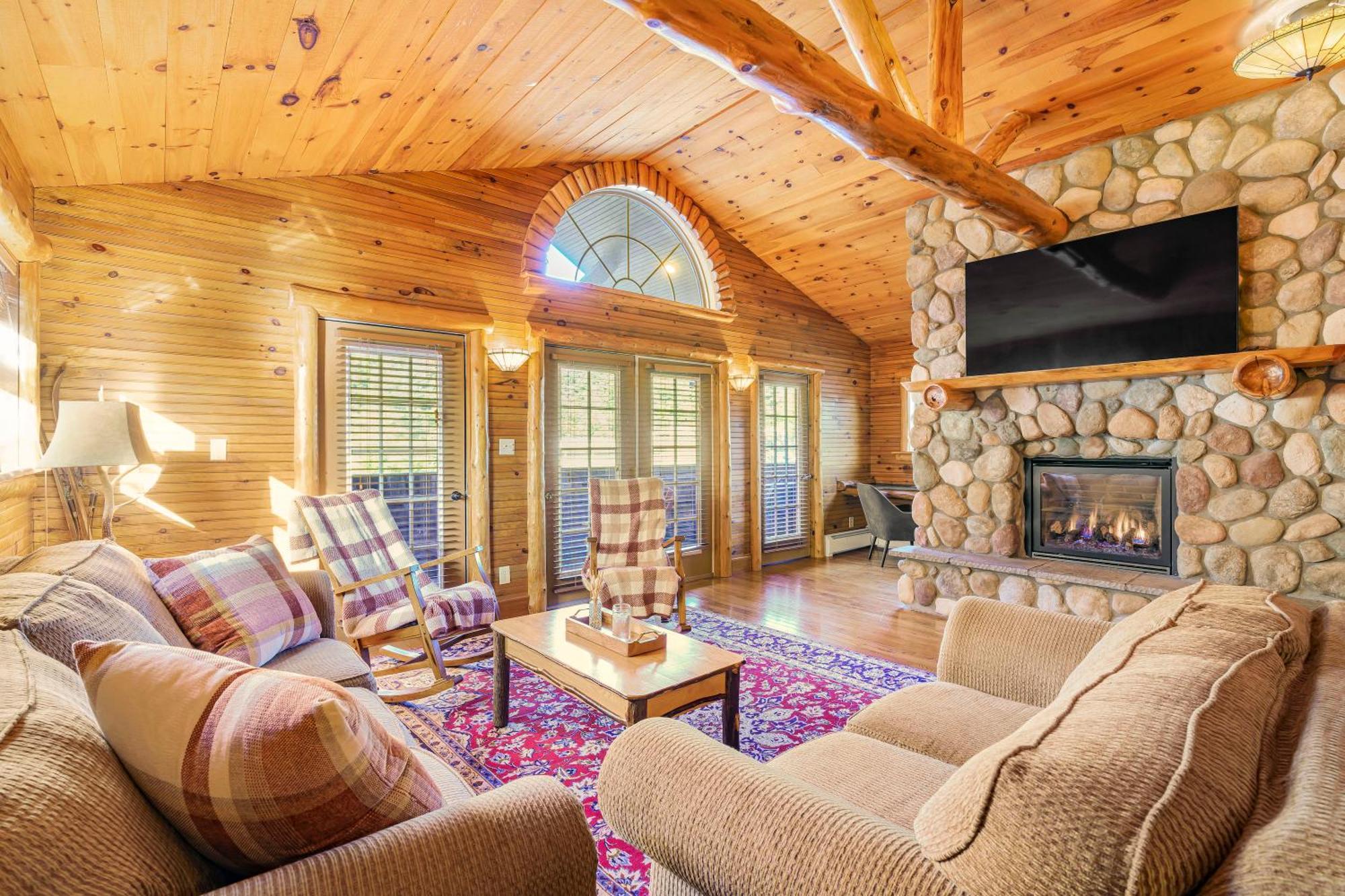 The Alpine Lodge North Creek Exterior photo